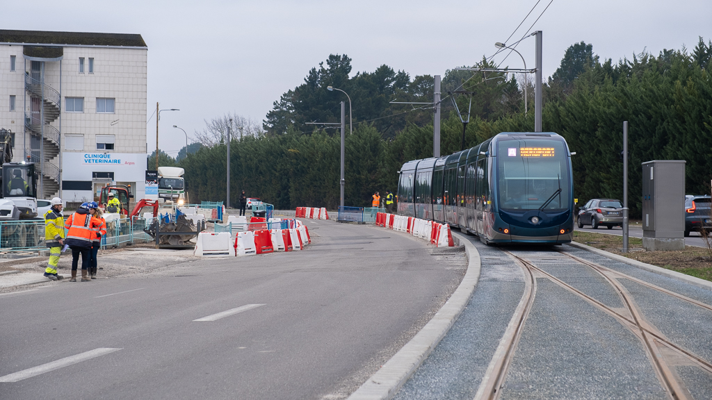 Tramway : les essais démarrent à Mérignac sur l’extension de la ligne A vers l’aéroport