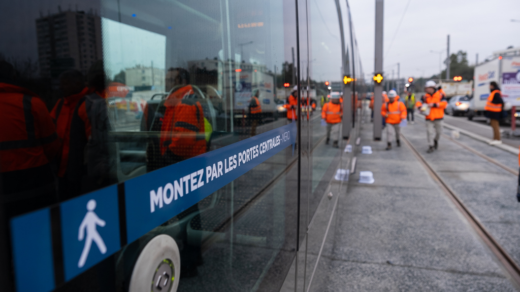 Tramway : les essais démarrent à Mérignac sur l’extension de la ligne A vers l’aéroport