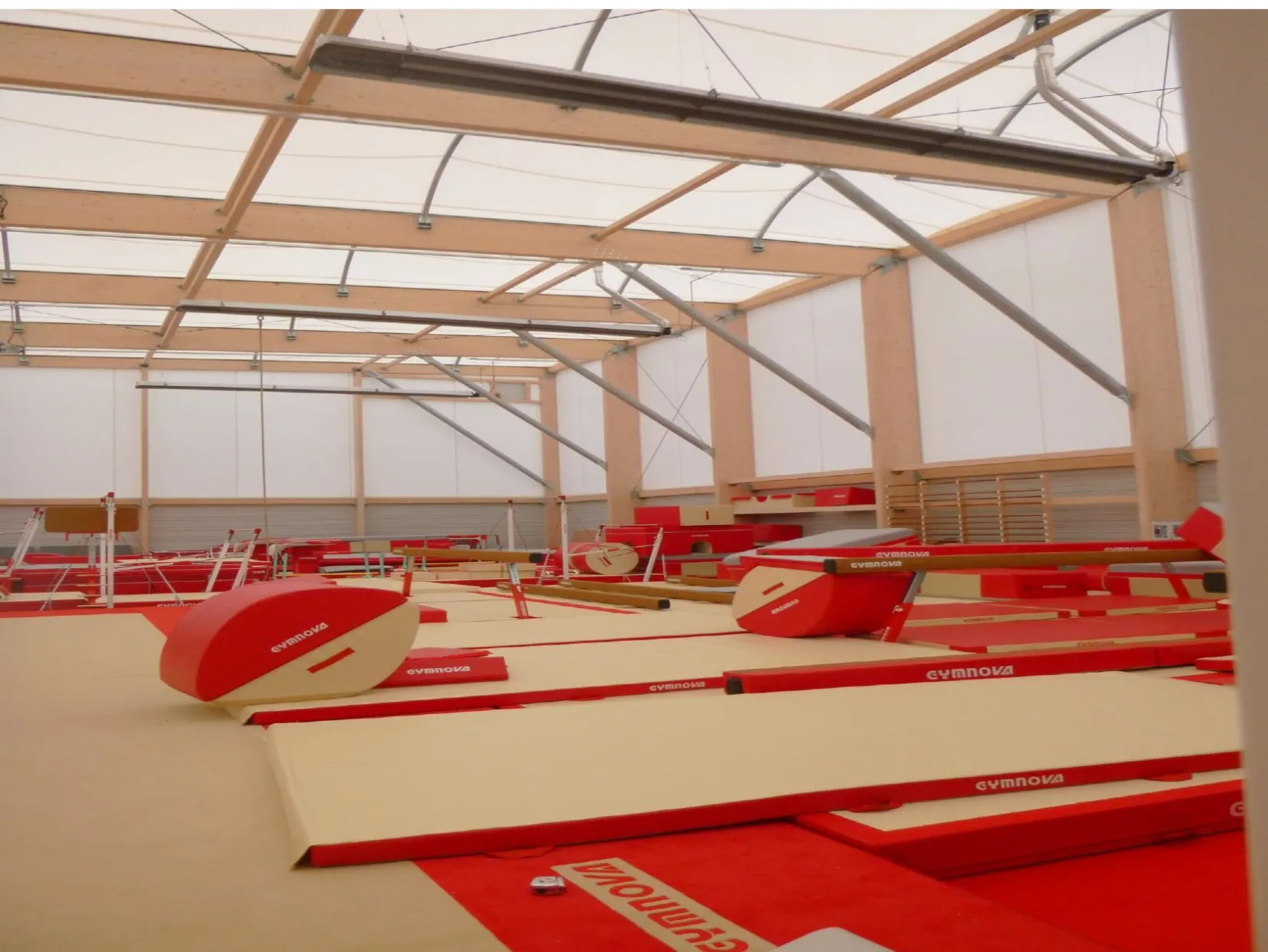 Le complexe Daniel Colombier - salle de gymnastique