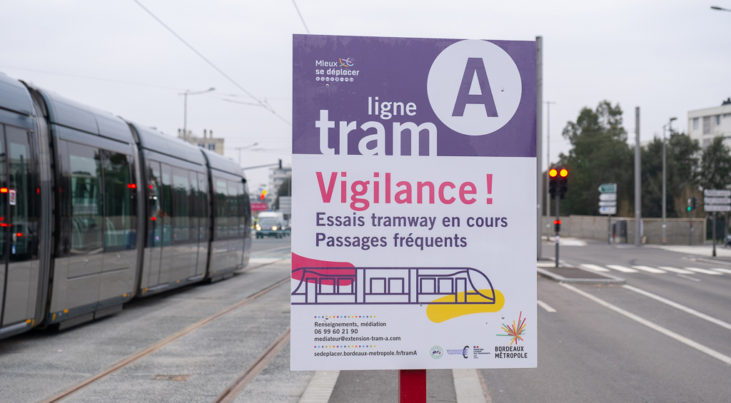 Tramway : les essais démarrent à Mérignac sur l’extension de la ligne A vers l’aéroport