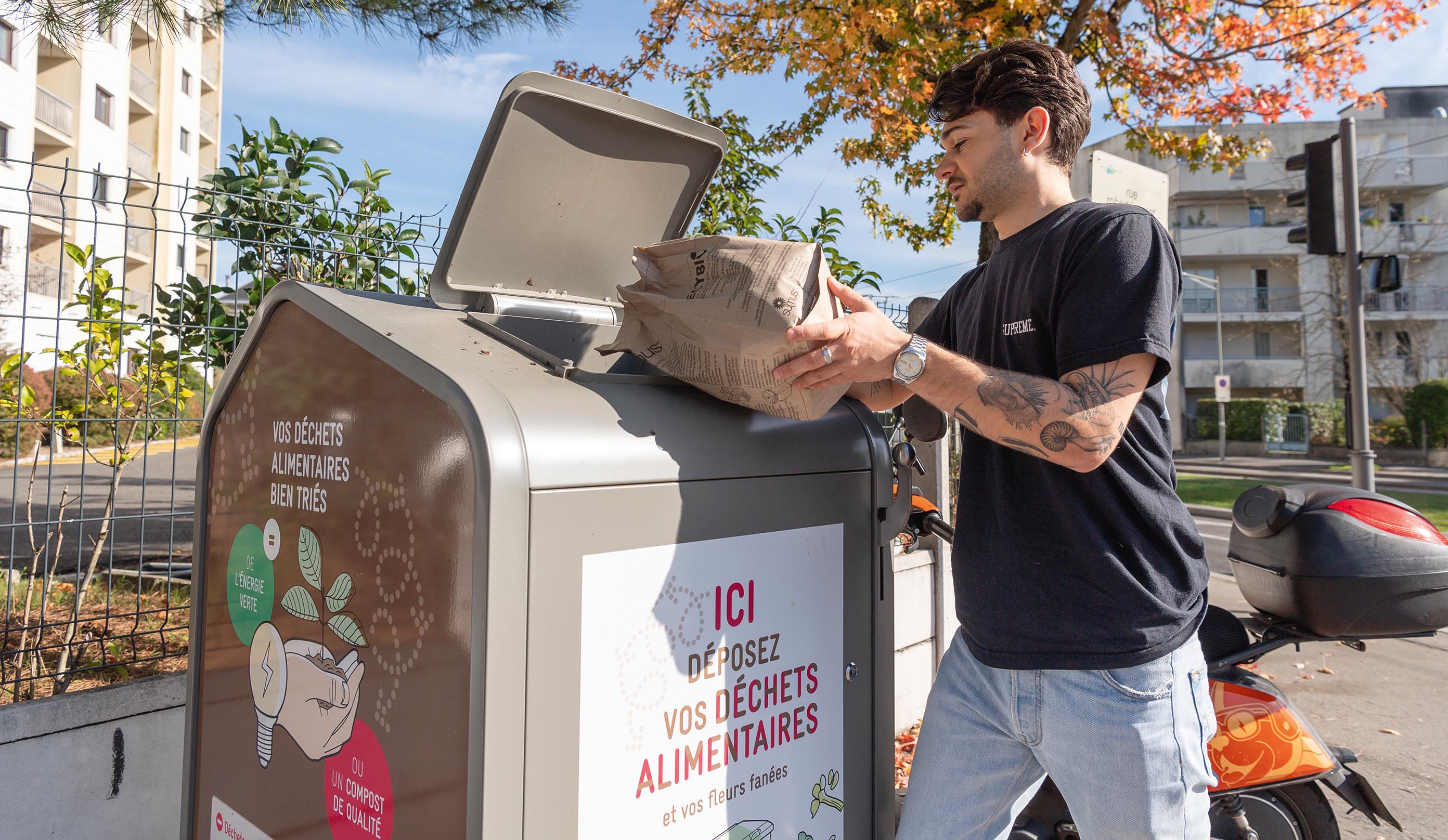 Borne à dechets alimentaires