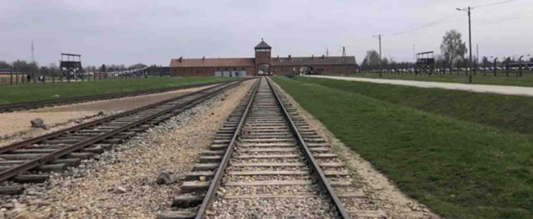 ban_Auschwitz