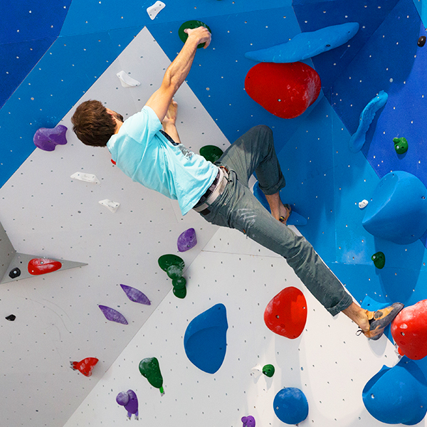 Climb UP : la plus grande salle d'escalade de France ouvre à Mérignac